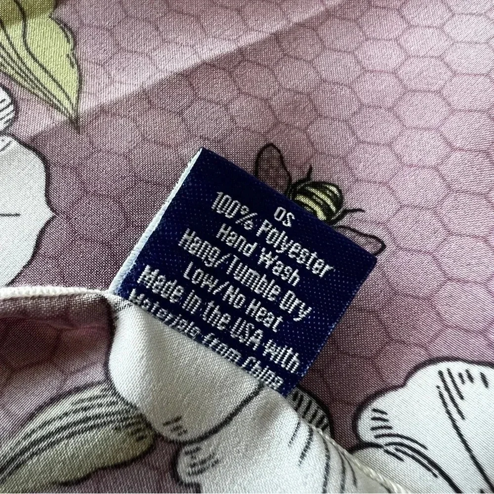 COOL YOU NOW Fashion Cooling Scarf with Pocket for cold pack Flowers & Bees - Picture 5 of 8